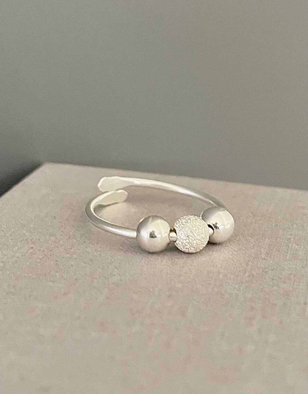 Fidget 3-Beads Ring Anxiety Stress reliever